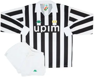 1991-92 Juventus Basic Home L/S Shirt & Shorts (L)