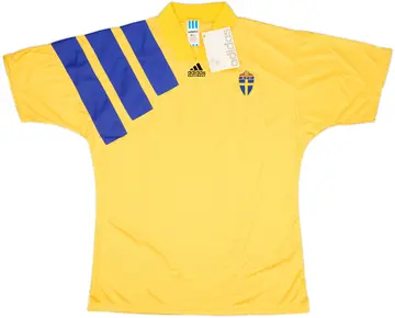 1992-94 Sweden Home Shirt (L)