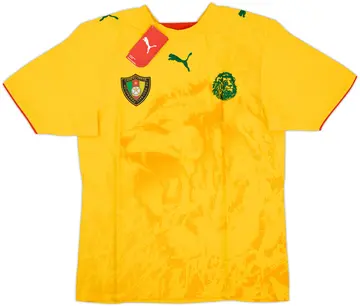 2006-08 Cameroon Away Shirt (S)