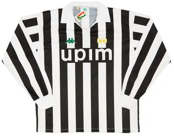 1991-92 Juventus Basic Home Shirt and Shorts (L)