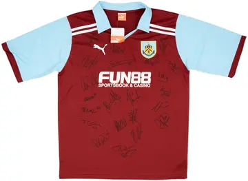2011-12 Burnley Signed Home Shirt (XL)