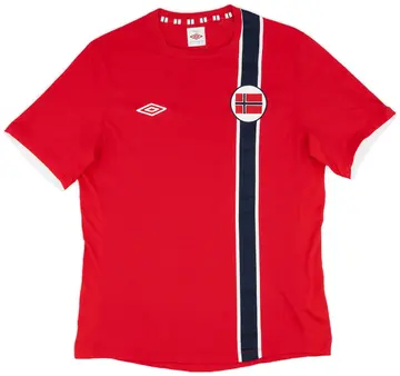 2012-13 Norway Home Shirt - 10/10 - (L)